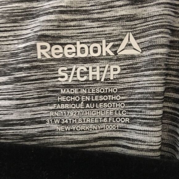Reebok gray athletic short sleeve tee shirt | S - Picture 3 of 7